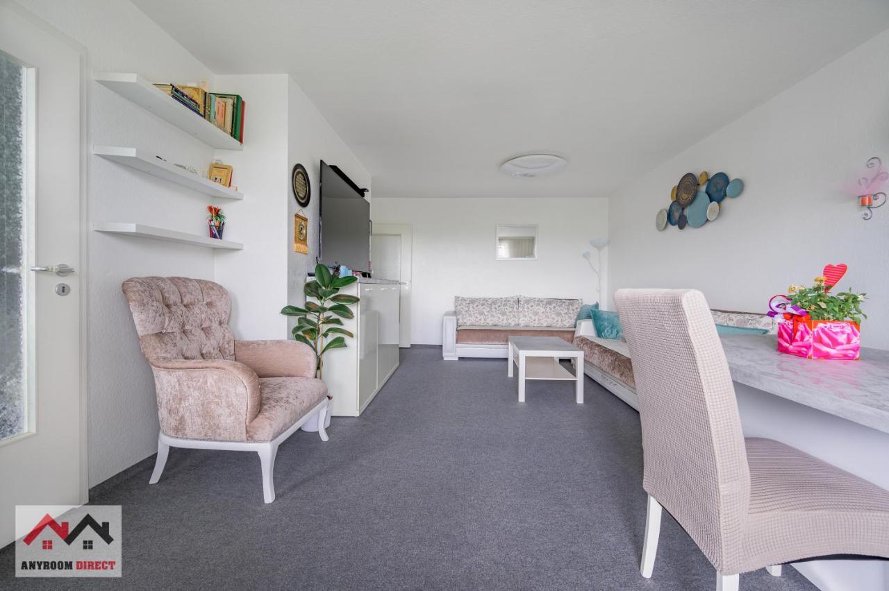 Anyroomdirect Private Apartments Near Hannover Exhibition Room Agency Екстер'єр фото