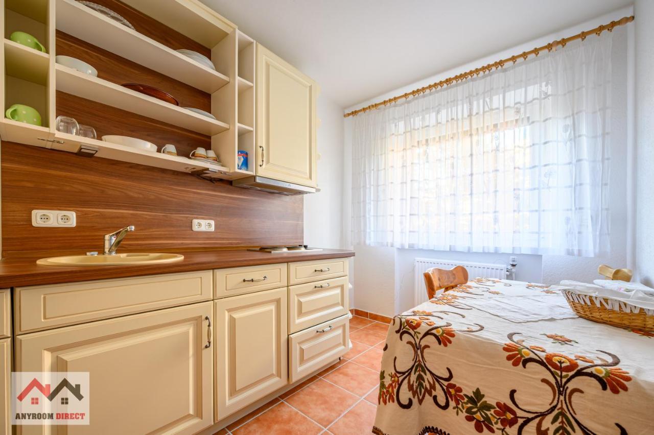 Anyroomdirect Private Apartments Near Hannover Exhibition Room Agency Екстер'єр фото