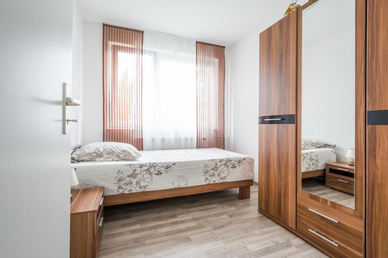 Anyroomdirect Private Apartments Near Hannover Exhibition Room Agency Екстер'єр фото